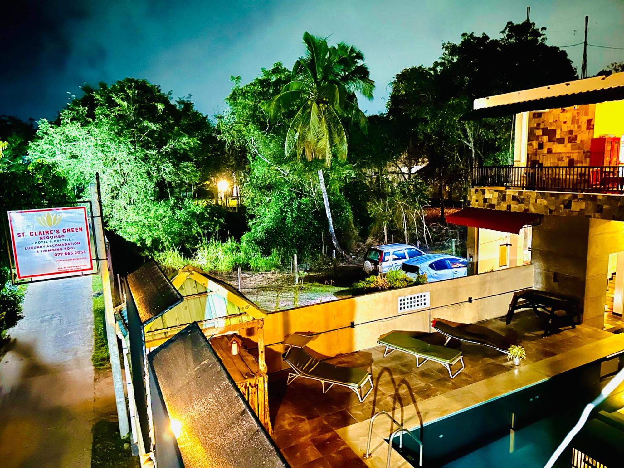 St Claire'S Green Negombo Hotel & Hostels Eksteriør bilde